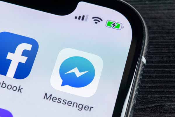 Facebook and Facebook Messenger Mobile App